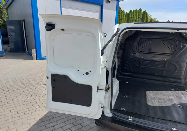 Fiat Fiorino cena 32500 przebieg: 99000, rok produkcji 2019 z Grodzisk Mazowiecki małe 379